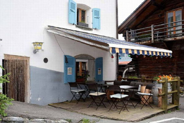 carrefour terrace